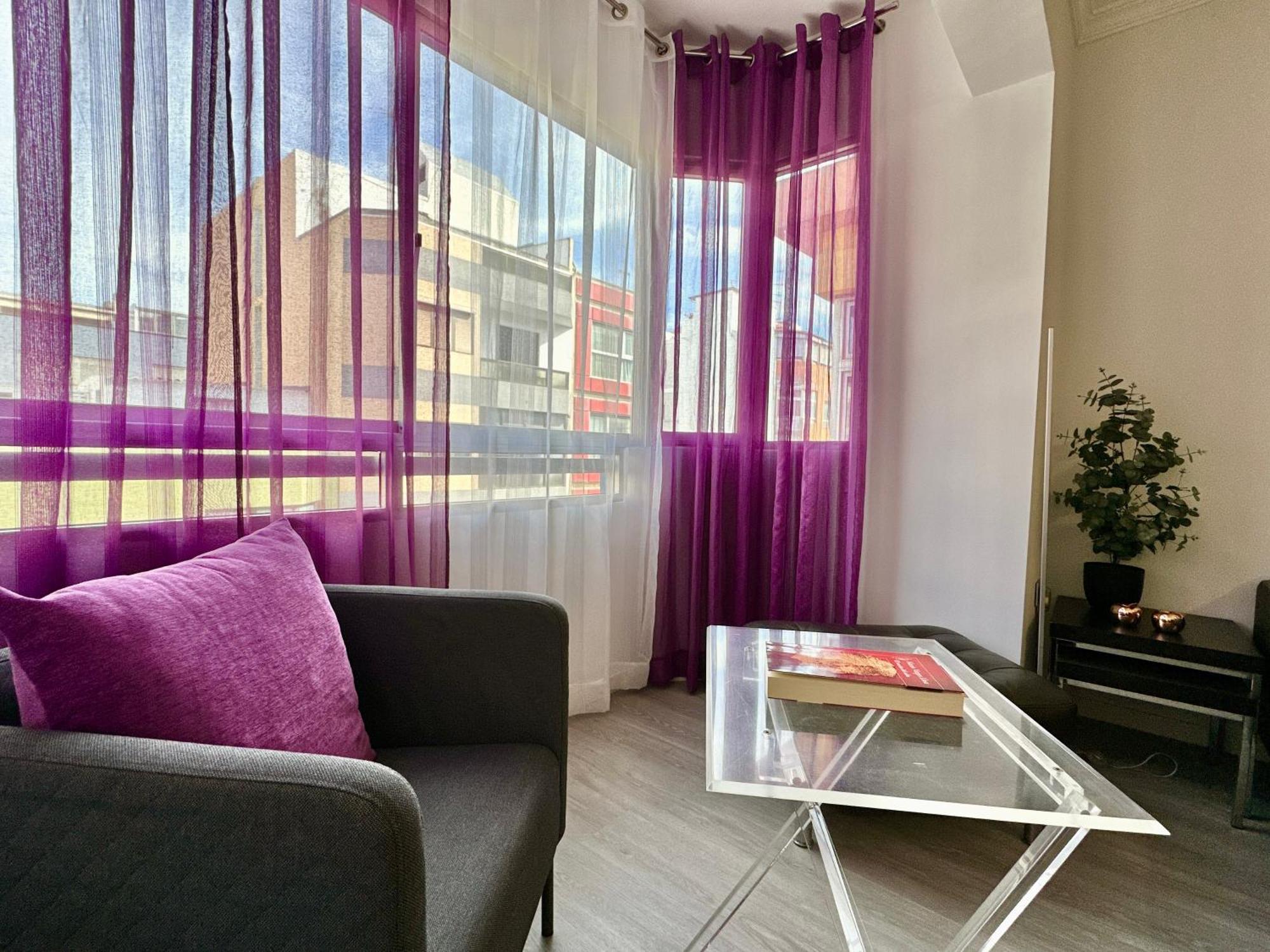 Hostiguest Coliving Leon Y Castillo Лас Палмас де Гран Канария Екстериор снимка
