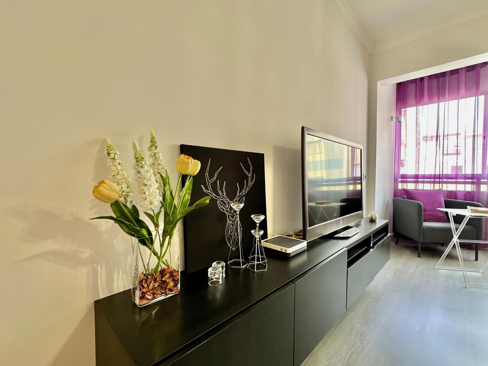 Hostiguest Coliving Leon Y Castillo Лас Палмас де Гран Канария Екстериор снимка