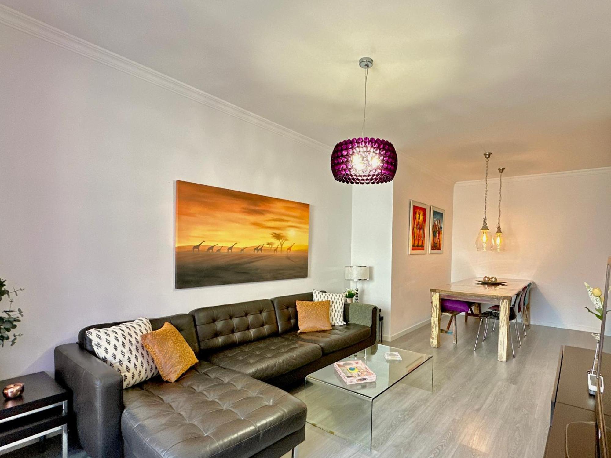 Hostiguest Coliving Leon Y Castillo Лас Палмас де Гран Канария Екстериор снимка