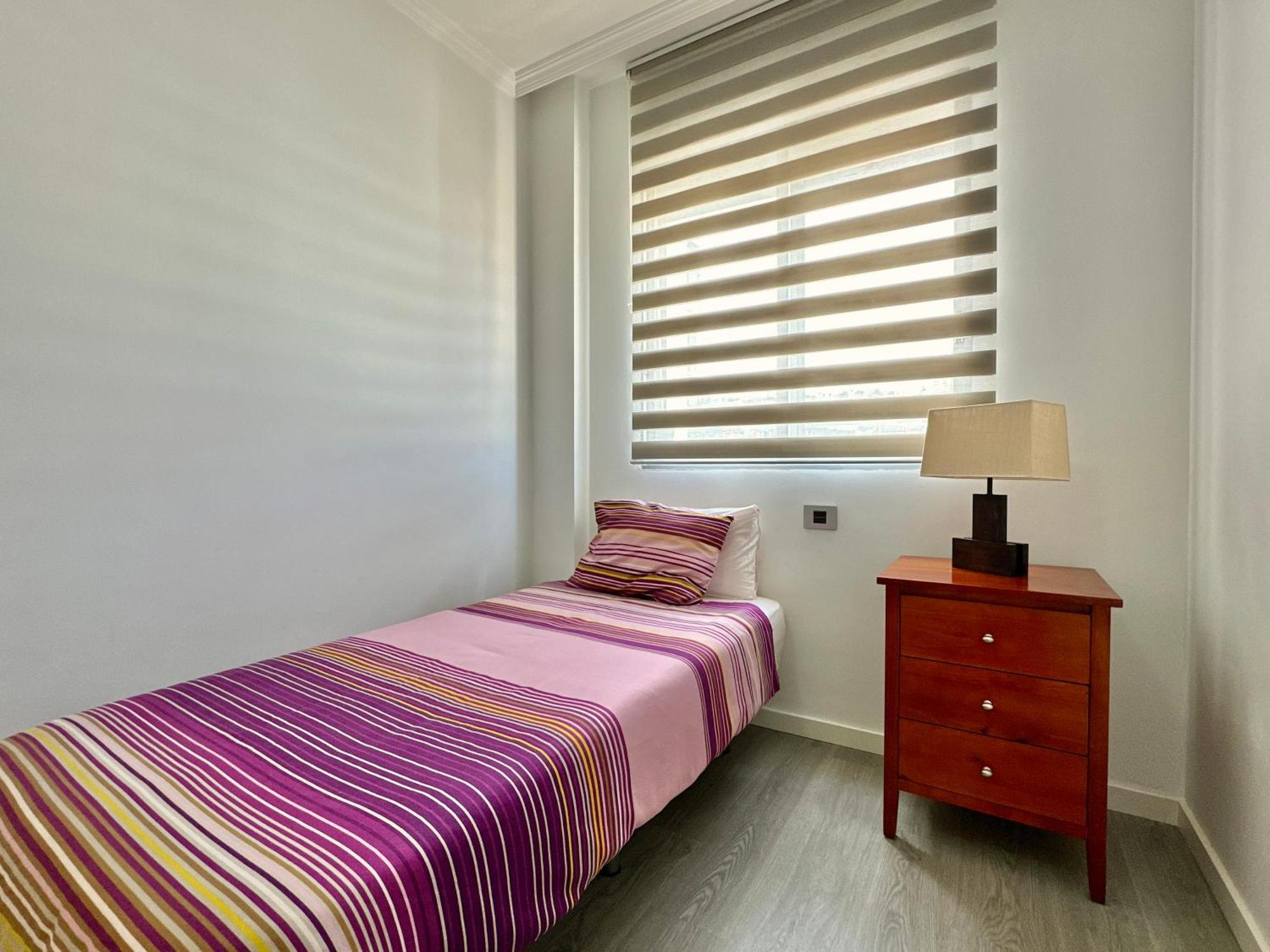 Hostiguest Coliving Leon Y Castillo Лас Палмас де Гран Канария Екстериор снимка